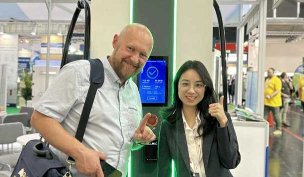 鴻嘉利閃耀2024歐洲智慧能源展丨聚焦創(chuàng)新技術(shù)，共筑全球碳中和未來(圖9)